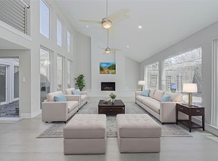 915 Daria Dr, Houston, TX 77079