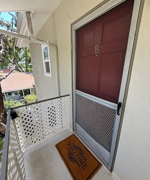 2611 W Clark Ave #B — Photo 4