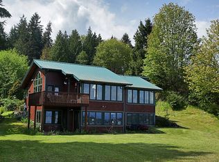 6105 Bob Galbreath Rd, Clinton, WA 98236