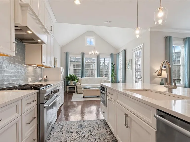1135 Cordia Ave NW — Photo 20