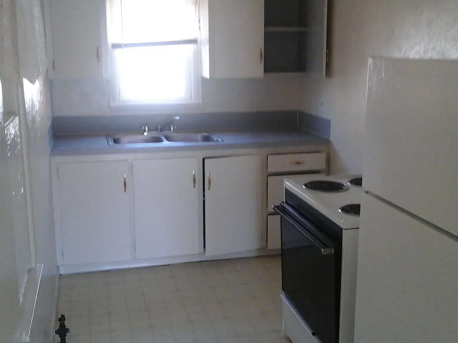 1 bed, 600 sqft, $695 — Photo 2