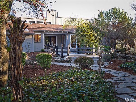 2nd image of 123 Hillswood Dr