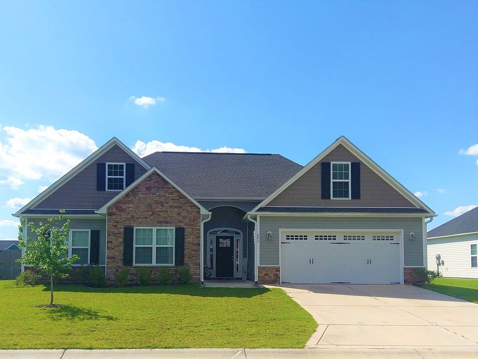1st image of 205 Wood House Dr