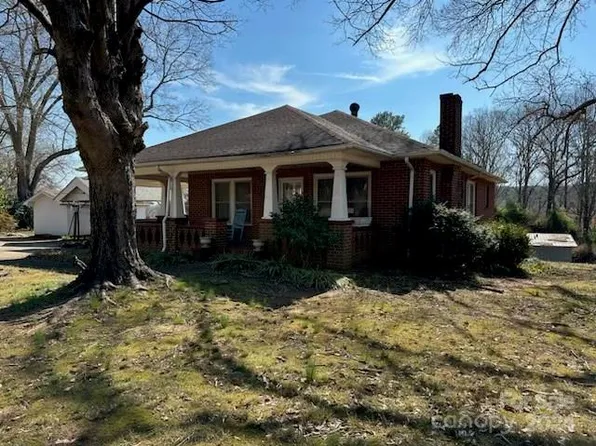 319 W Main St, Lawndale, NC 28090