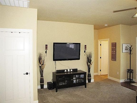 5th image of 1142 Rustler Peak St