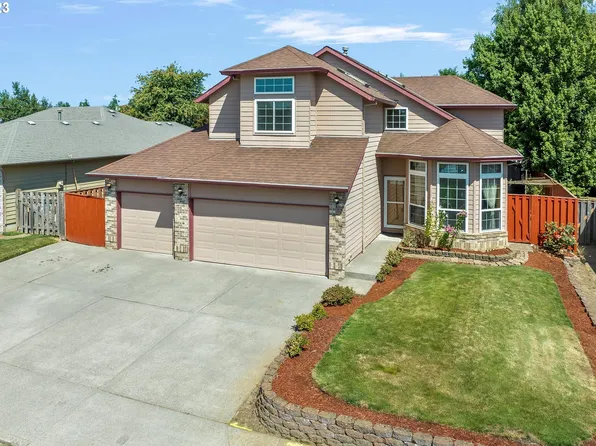 603 SW 27th Way, Troutdale, OR 97060