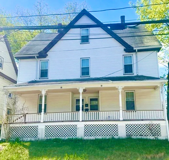 Building Photo - 34 Arlington St #34