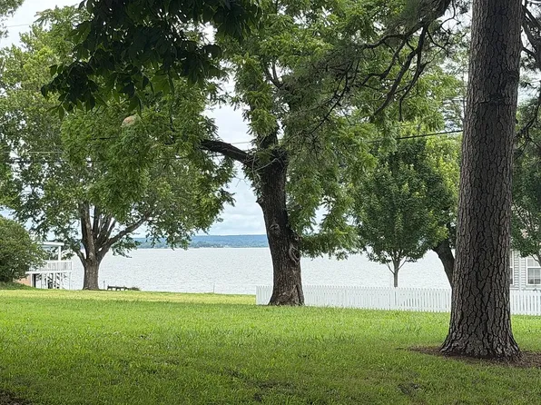 310 McGee St, Eufaula, OK 74432