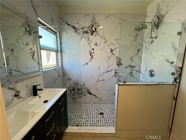 20402 Santa Ana Ave #4 — Photo 35