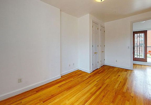 4th image of 2294 Douglas Ave Penthouse C
