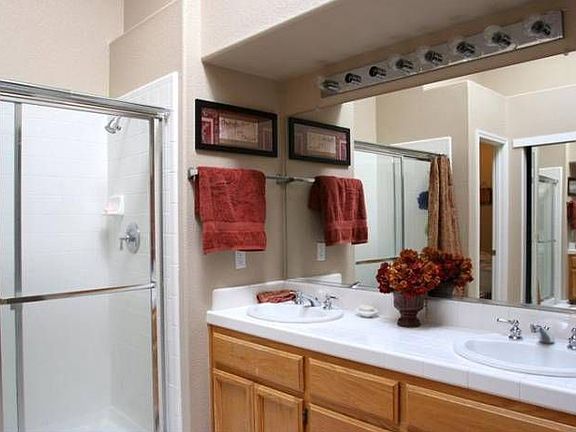 5th image of 15253 Medella Cir