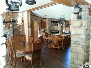 2832 Playmore Beach Rd, Lenoir, NC 28645