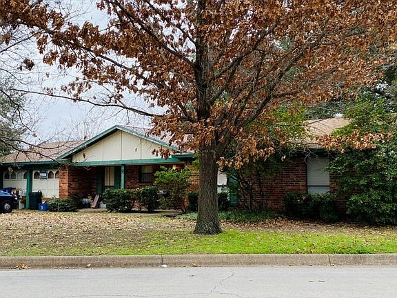 2nd image of 1700 Prince Dr