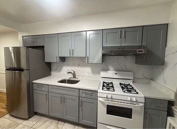 1st image of 65-28 Utopia Pkwy #2