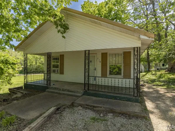 105 S Shaw St, Park Hills, MO 63601