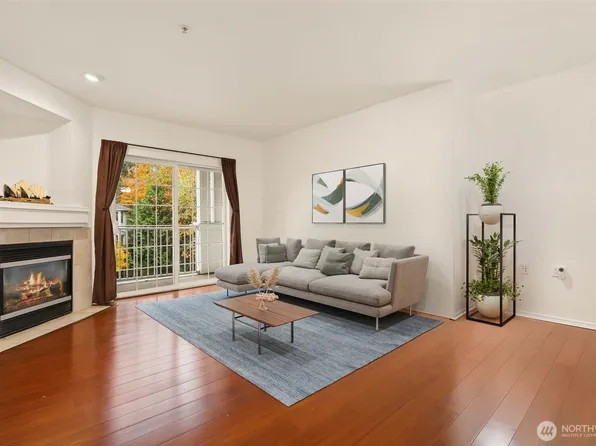 14714 Admiralty Way #A318, Lynnwood, WA 98087