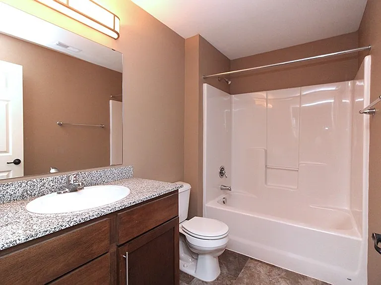 Bridgeview Bay Condos — Photo 25