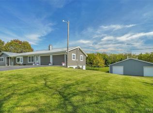 10067 Simonds Rd, Alexander, NY 14005