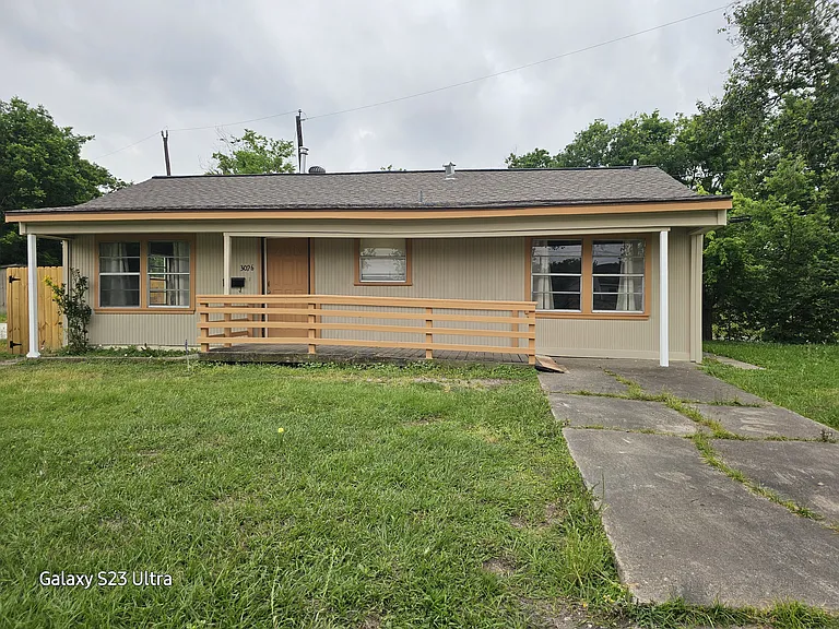3026 Airport Blvd — Photo 15