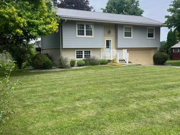 648 Appleview Ln, Duncansville, PA 16635