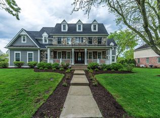 1116 Briergate Dr, Naperville, IL 60563