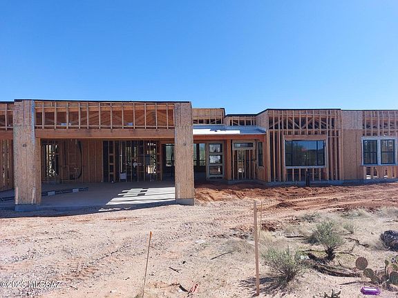 3rd image of 12240 N Lopez Wells Ln