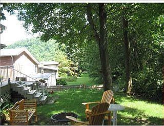 2nd image of 2521 Poinsettia Dr