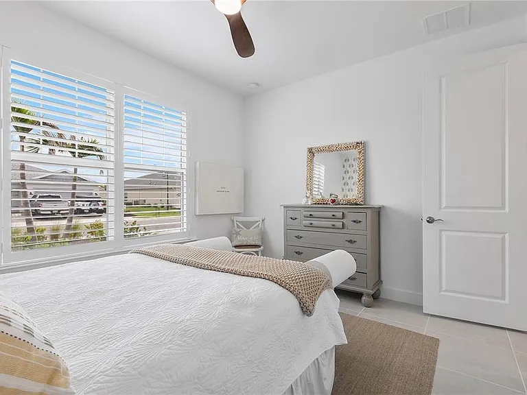 15635 Appalachian Dr — Photo 5