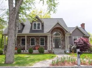 7 Nevada Rd, Burlington, MA 01803