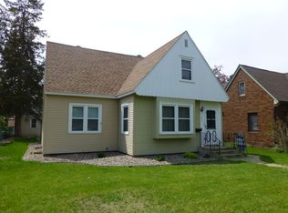 1638 Farnam St, La Crosse, WI 54601