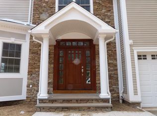 107 Cedar Rd, Watchung, NJ 07069