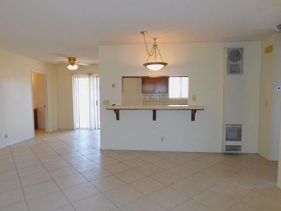 5th image of 11089 Cholla Ave #11089