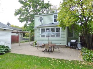 1142 Charlton St, West Saint Paul, MN 55118