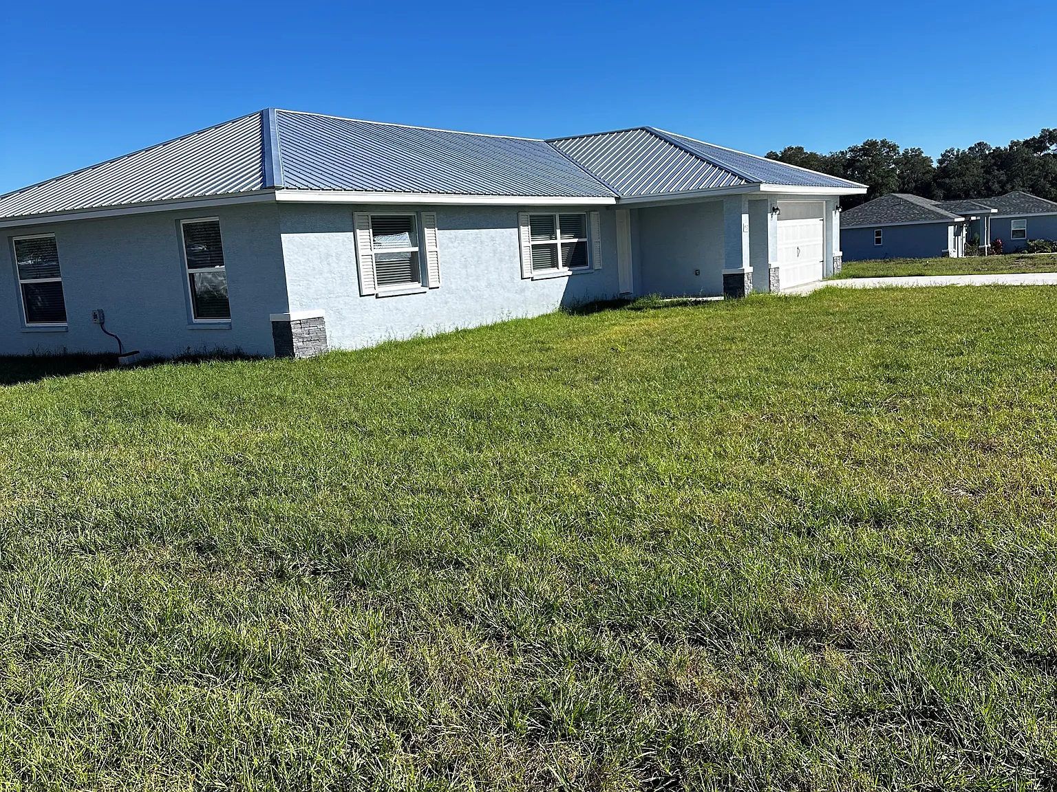 3 bed, 1838 sqft, $1,800 — Photo 1