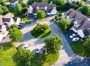 303 Clover Ct, Stewartsville, NJ 08886