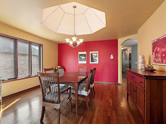 5th image of 17216 Pointe Dr