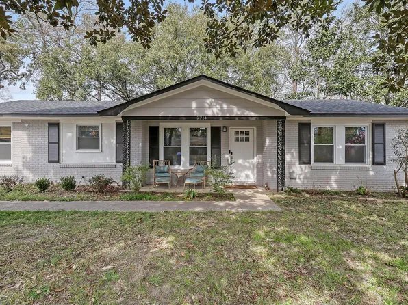 7714 Knollwood Dr, North Charleston, SC 29418