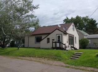 604 7th St, Cloquet, MN 55720