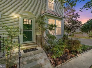 1241 Martha Greenleaf Dr, Crofton, MD 21114