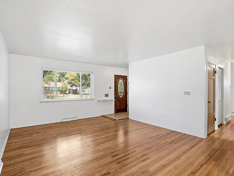 716 S Jersey St — Photo 6