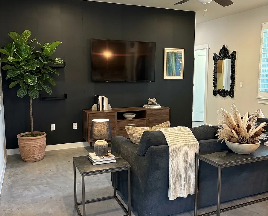 Staging photo - living room.