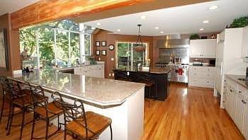 3rd image of 25408 SE 28th St