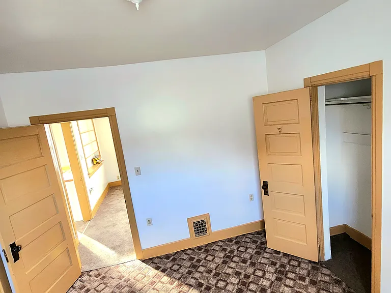 32 Milford St #2 — Photo 8