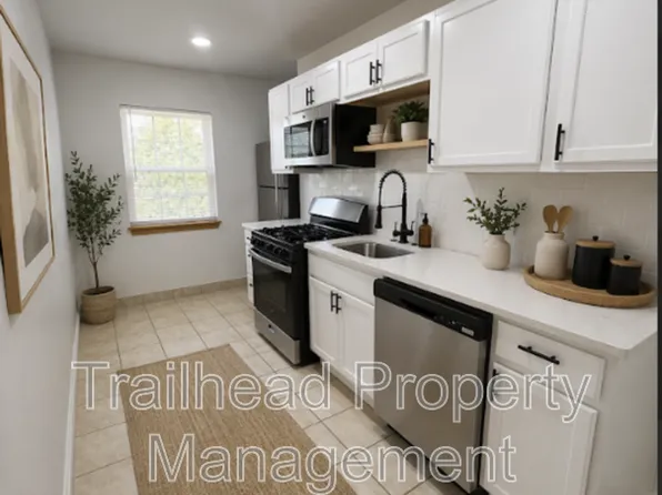 316 E Gregory Blvd #3W, Kansas City, MO 64113