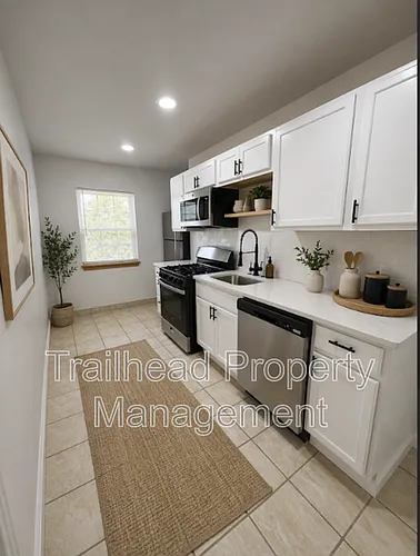 316 E Gregory Blvd Photo 1