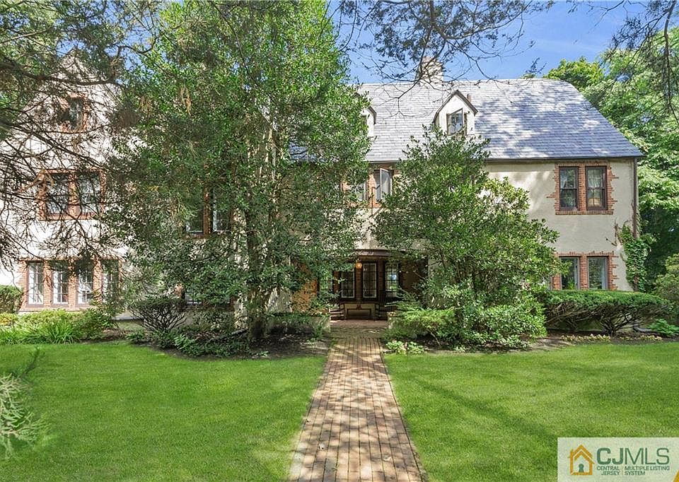 13 Serpentine Dr, Middletown, NJ 07732 MLS 2352443M Zillow