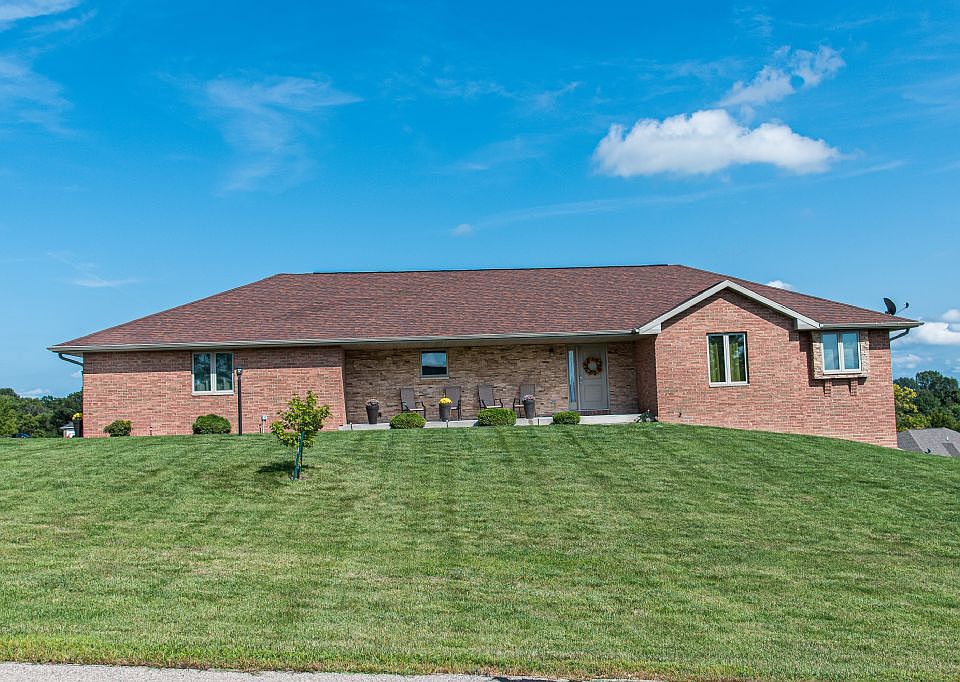 1st image of 10468 Black Walnut Ct