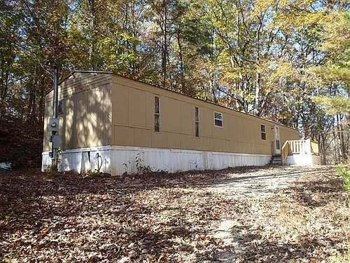 2nd image of 220 Elliots Ln