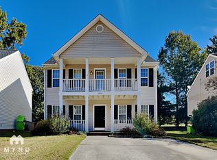 1808 Crag Burn Ln, Raleigh, NC 27604