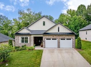 349 English Ivy Trl, Jonesborough, TN 37659